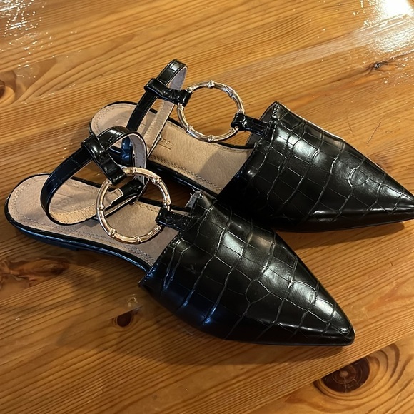 ASOS DESIGN vegan leather ballet flats w/metal bamboo ring in black croc size 5 - Picture 3 of 10